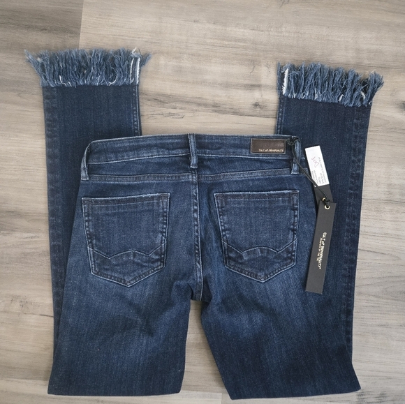 Cult Of Individuality New York Dark Blue Frayed Hem High Rise Ankle Jeans sz 25 - Picture 2 of 15
